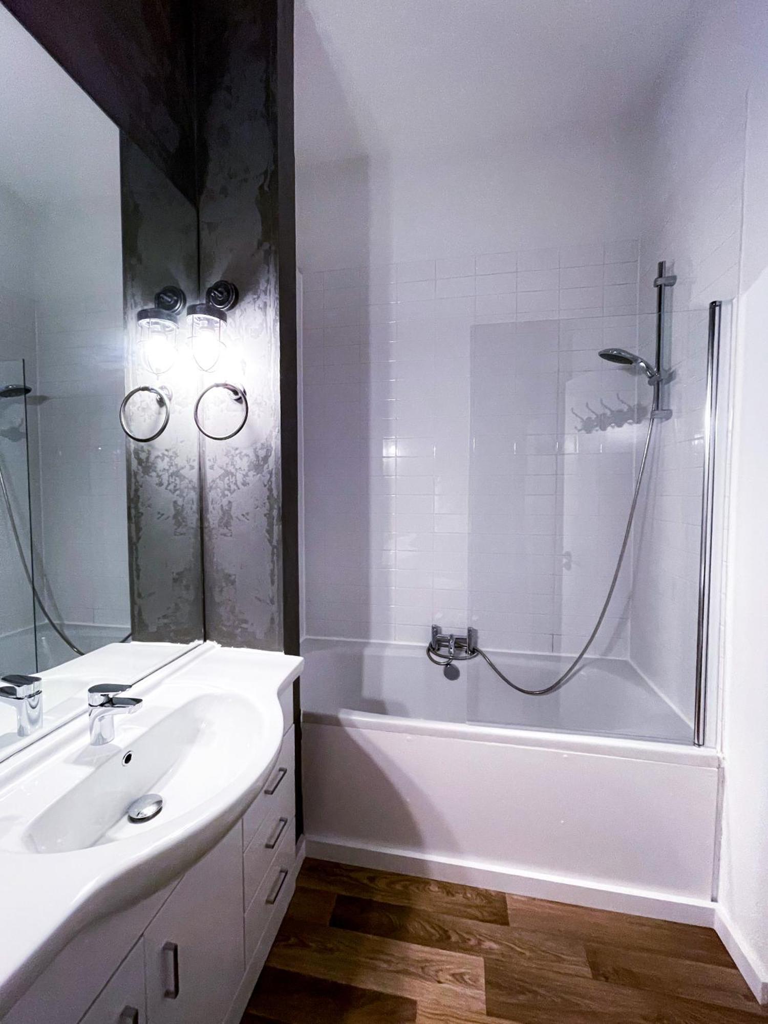Stylish Loft Apartament - City Center L1 Ліверпуль Екстер'єр фото